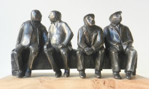 I pensionati, brons. h. 20 cm, b. 38 cm., d. 20 cm.